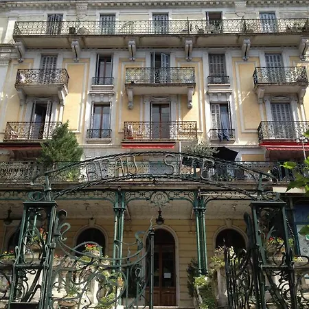 Le Beau Site Apartment *