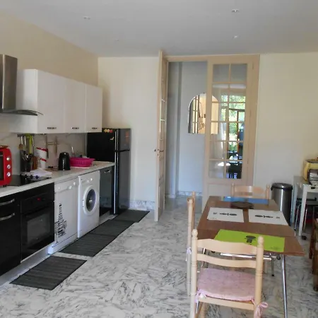 Le Beau Site Apartment